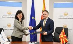 Бесими и Шиаочин Ју потпишаа Договор за грант од ЕУ за кофинансирање на проектот на СБ за модернизација на земјоделството