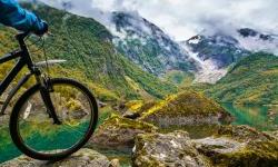 EU funds a bicycle race promoting cross border tourism