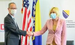 FBiH Ministry of Tourism and USAID sign Memorandum on cooperation in tourism.