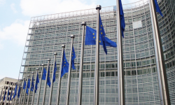 EU komisija Hrvatskoj isplatila 818 milijuna eura