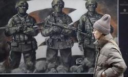 Your Money or Your Life: Russia’s Frontline Robbery