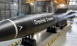 What is the Russian Oreshnik missile and why do experts doubt its effectiveness?