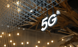 Roadmap for deployment of 5G networks and broadband infrastructure development