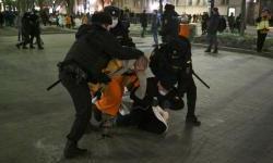Posle Putinove osude 'ološa i izdajnika' policija hapsi širom Rusije