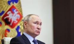 Putin Targets Political Opponents, Ukrainians In Occupied Territories With New Laws