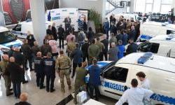 The OSCE Mission to BiH donates vehicles for transportation of K9 police dogs