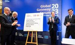 Global Gateway Forum: EU najavljuje 16 miliona eura za poboljšanje sigurnosti na cestama u Gruziji duž autoputa Istok-Zapad