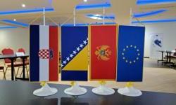Oko 10,5 miliona sredstava EU za crnogorske partnere u okviru programa saradnje sa Hrvatskom i BiH