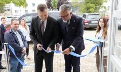 EULEX and Ministry of Justice inaugurate eight office containers at Kosovo’s Institute of Forensic Medicine (IFM).