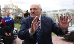 Belarus’ propaganda machine mobilises citizens for Lukashenko’s re-election campaign