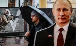 How being branded a ‘foreign agent’ affects those who stay in Russia