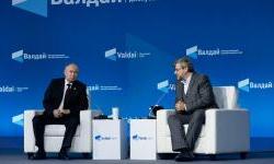 Moscow Seeks to Capitalize on Weakening Western Unity