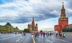 The Russian economy is on the brink of collapse and Putin knows it  