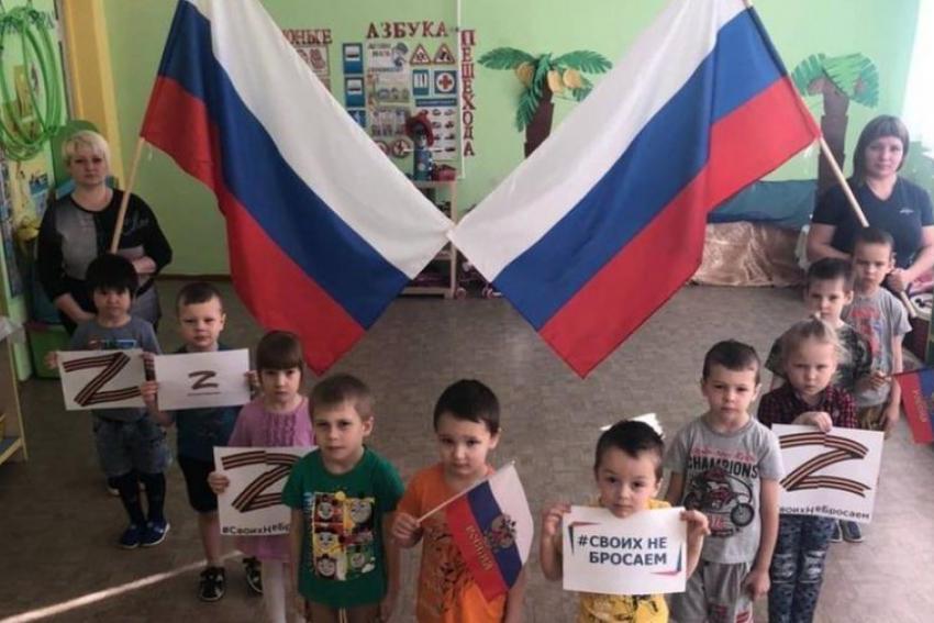 'The Parents Are Silent': Russian Schools Invaded By Propaganda ...